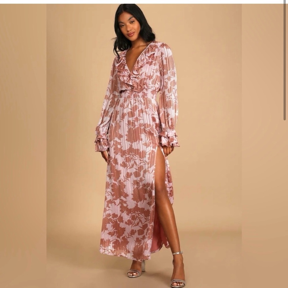 Lulus Exquisite Attention Lilac Floral Print Ruffled Long Sleeve Dress S NWT